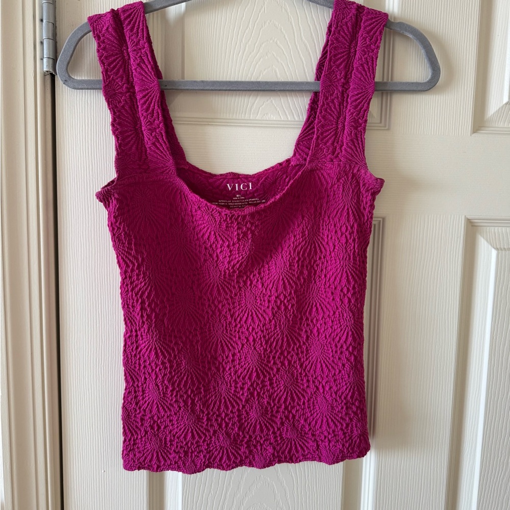 VICI Women's Pink Textured Top